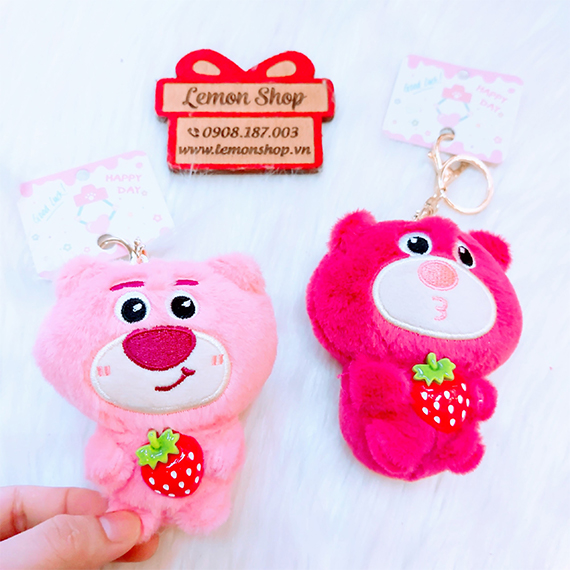 Móc Khóa Gấu ôm dâu (Cái)